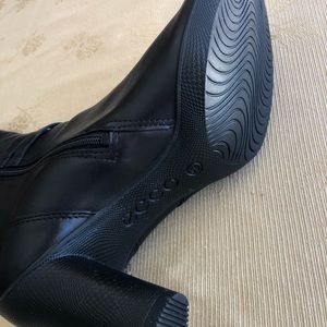 Ecco leather boots